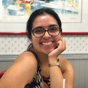 Meet Your Posher | Nicolette